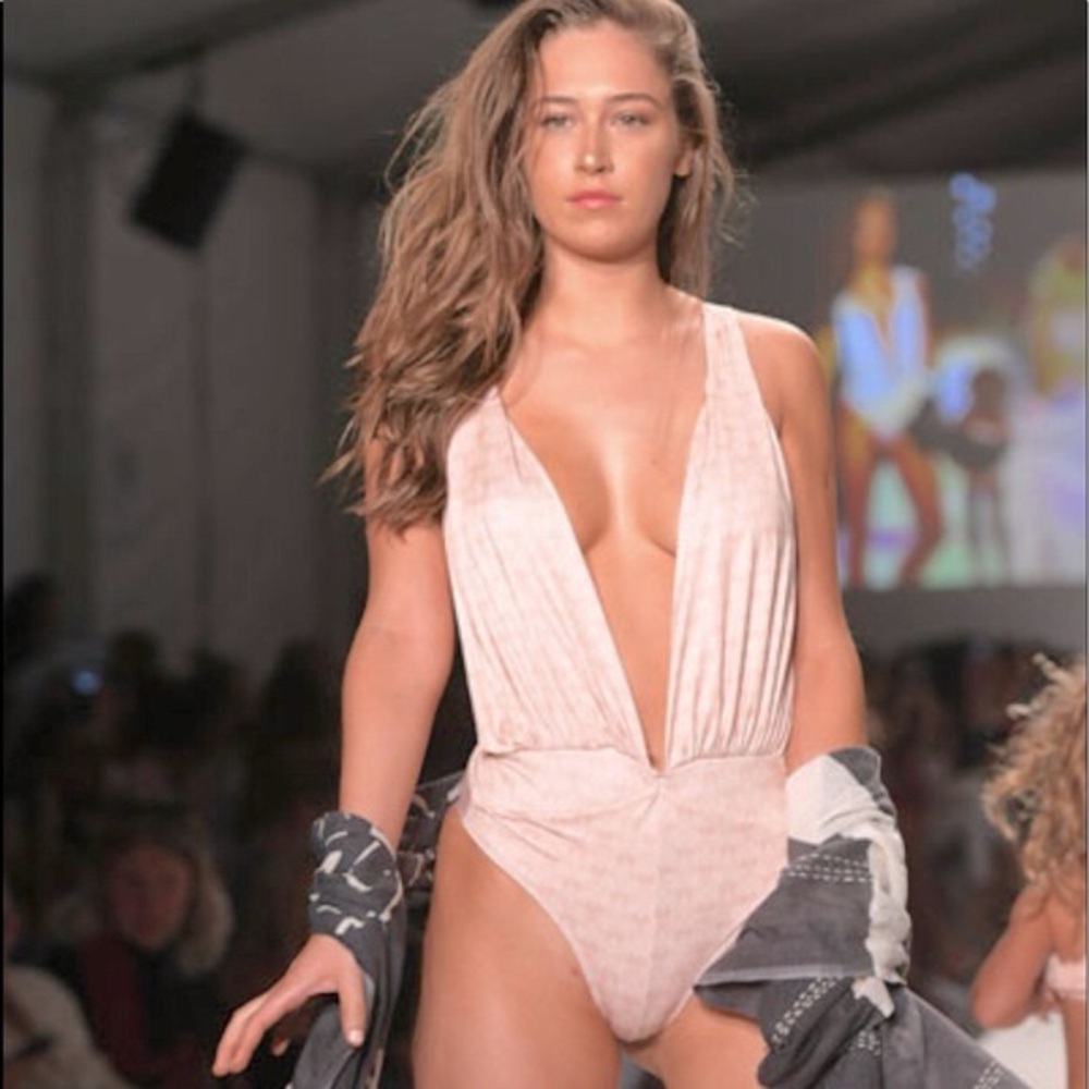 Hot as Hell HAH Deep V One Piece Swimsuit Size Small Dusty Rose Pink Cheeky Bum